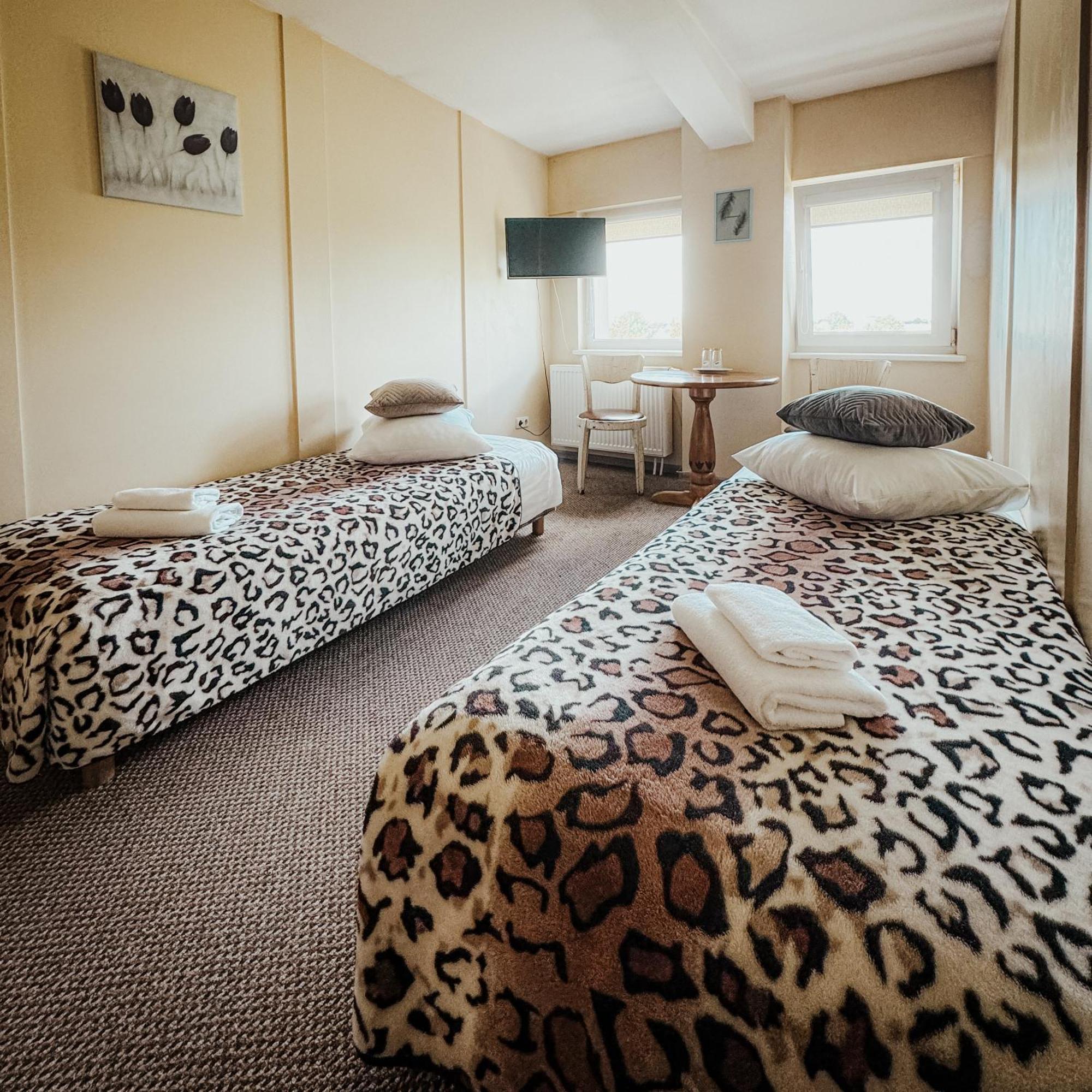 Hotel Pervaza à Panevėžys Extérieur photo