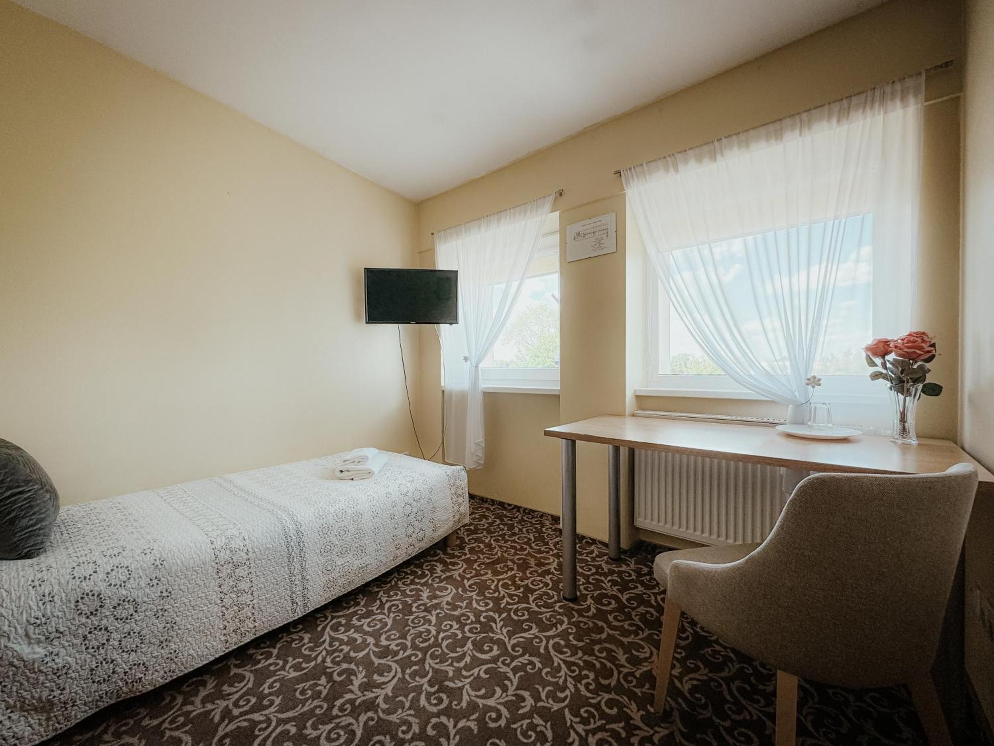Hotel Pervaza à Panevėžys Extérieur photo
